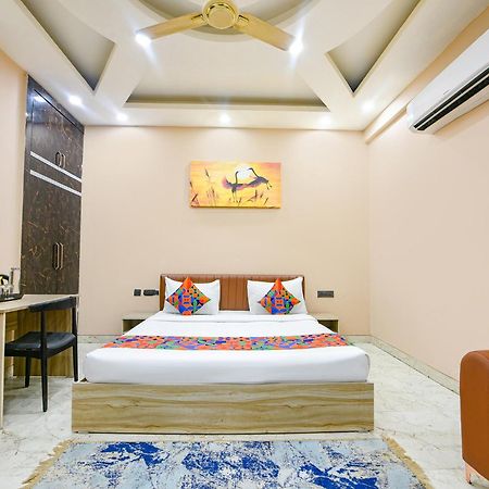 Fabhotel Vibe Noida Buitenkant foto