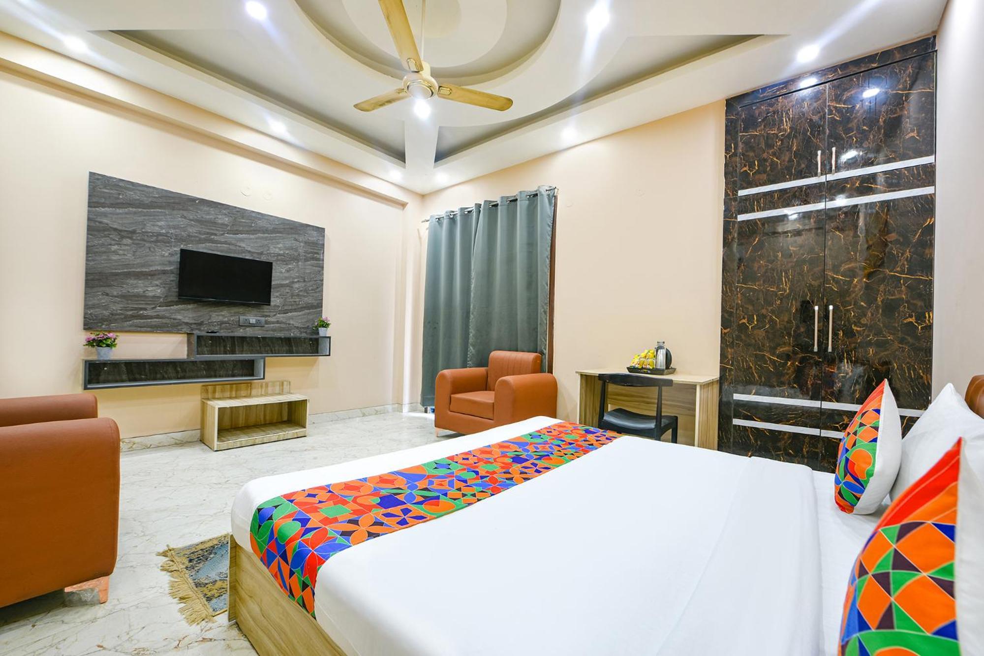 Fabhotel Vibe Noida Buitenkant foto