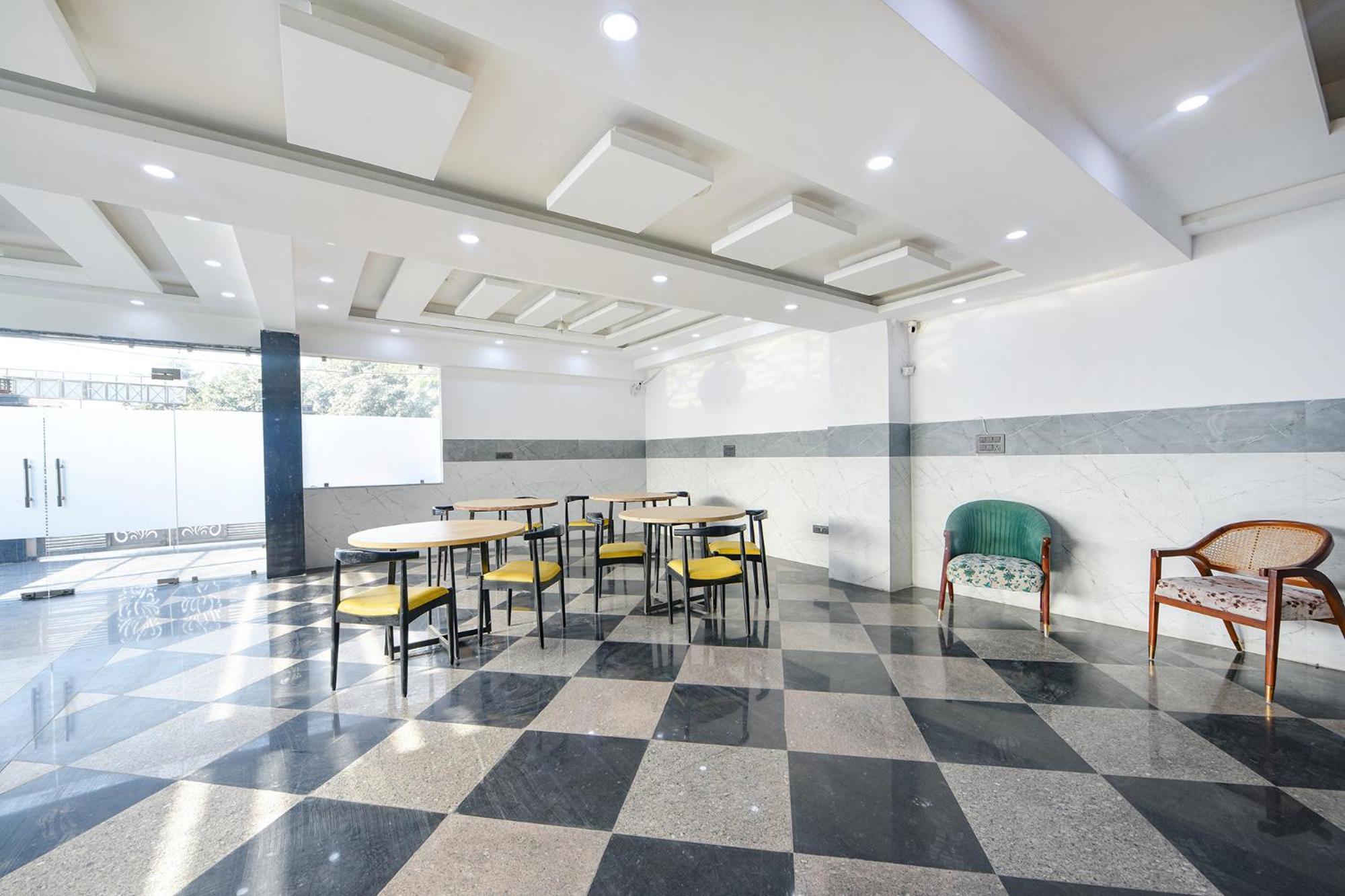 Fabhotel Vibe Noida Buitenkant foto
