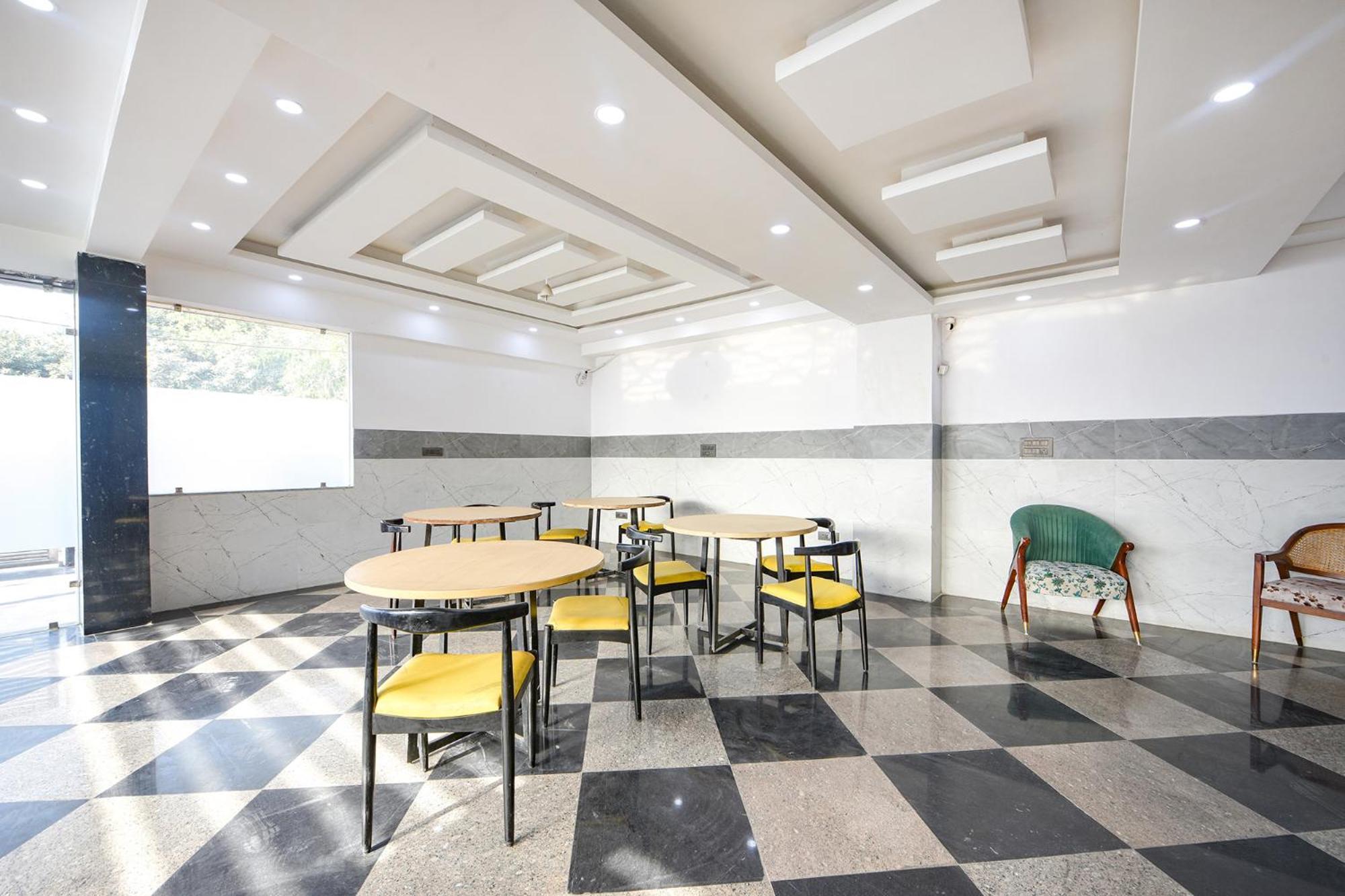 Fabhotel Vibe Noida Buitenkant foto
